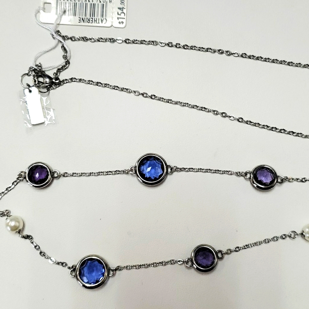 Multi color necklace